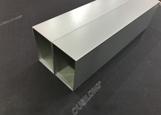 Dekorative quadratische Aluminiumleitblech-Decke kundengebundene Stärke