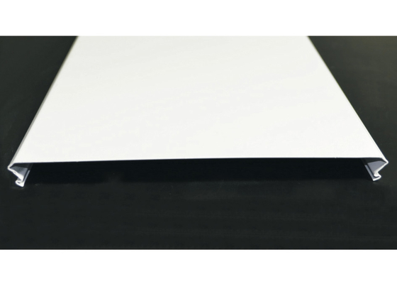 Nicht perforierte Latte-dekorative Tropfen-Decken-Aluminiumstreifen, Breite 100mm 150mm