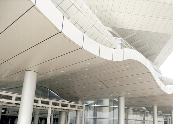 Gebäude-Fassaden-dekorative materielle Aluminiumbienenwabe Composit-Platte windundurchlässig für Museums-Oper