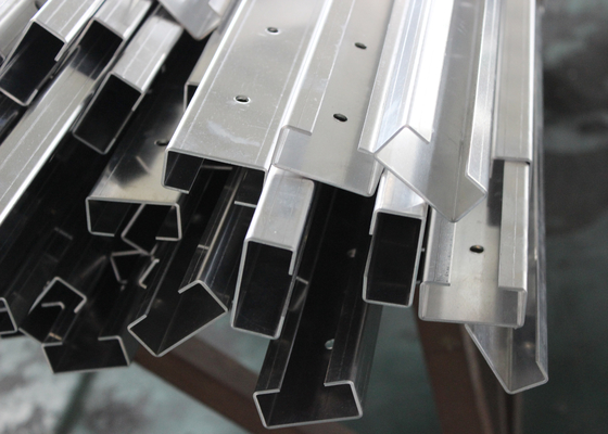 Profil-Aluminiumwände für errichtende Umhüllung, verborgene feste Aluminiumplatte