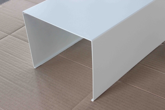 Großformatige U-Aluminium Profil-Schirm-Decke für errichtendes Innenausstattungs-Material