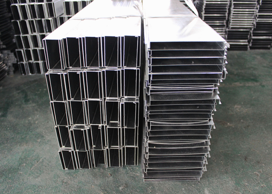 Super dauerhafte überzogene U-Aluminium Profil-Schirm-Decke für Decken-Dekoration